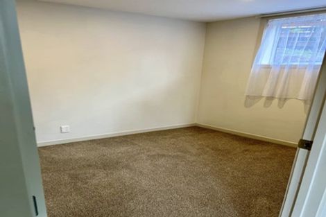 Photo of property in 19 Castleford Street, Green Bay, Auckland, 0604