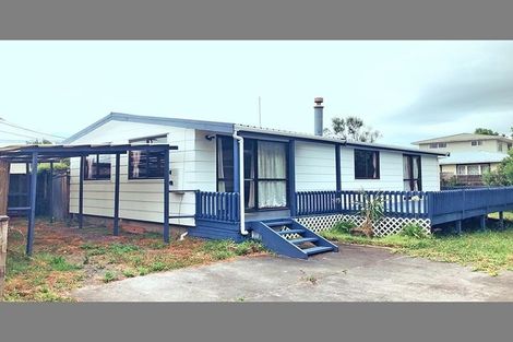 Photo of property in 49 Larnoch Road, Henderson, Auckland, 0610