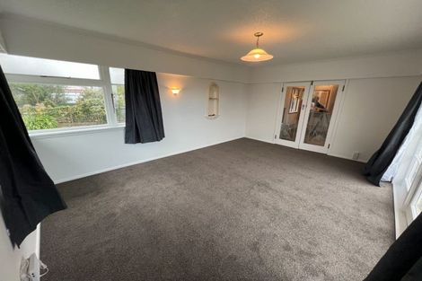 Photo of property in 6 Milson Line, Roslyn, Palmerston North, 4414