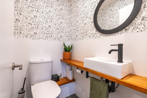 Photo of property in 1/53 Rosario Crescent, Red Beach, 0932