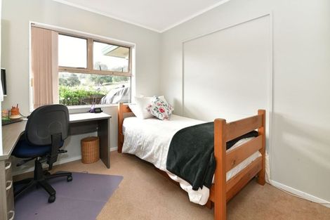 Photo of property in 74 Tarrant Road, Helensville, 0875