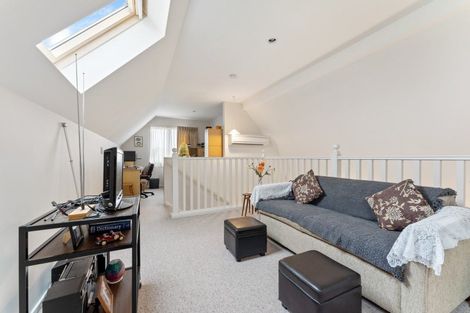 Photo of property in Rangeview Villas, 24/9 Fuller Close, Levin, 5510