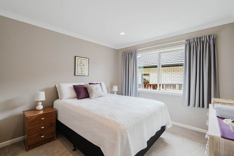 Photo of property in 10 Santiago Place, Flagstaff, Hamilton, 3210