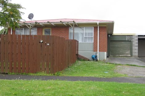 Photo of property in 1/1 Kiekie Road, Mangere Bridge, Auckland, 2022