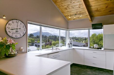 Photo of property in 21 Hindmarsh Drive, Rangatira Park, Taupo, 3330