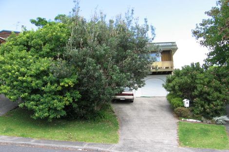 Photo of property in 1/22 Holt Avenue, Torbay, Auckland, 0630