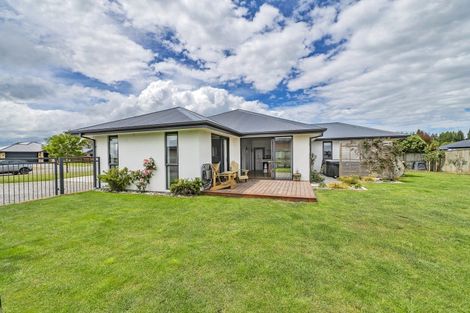 Photo of property in 18 Newbrook Terrace, Darfield, 7510
