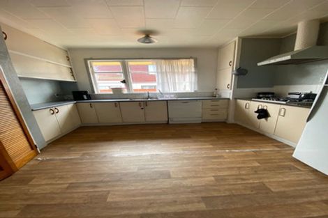 Photo of property in 27a Central Avenue, Papatoetoe, Auckland, 2025