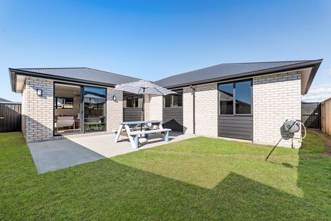 Photo of property in 45 Pasture Way, Papamoa, 3118