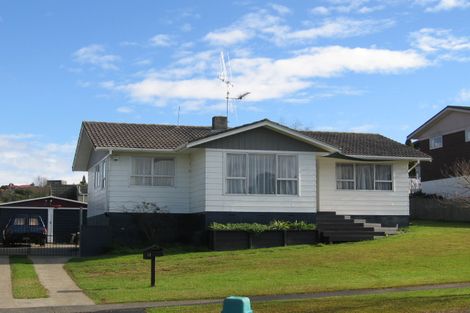 Photo of property in 11 Maple Avenue, Dinsdale, Hamilton, 3204