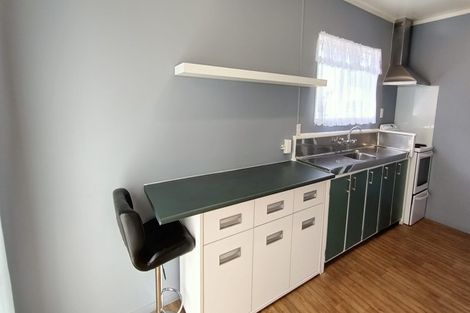 Photo of property in 2/17 Onslow Road, Papakura, 2110