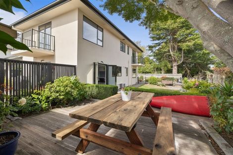 Photo of property in 2 Fadges Lane, Bryndwr, Christchurch, 8053