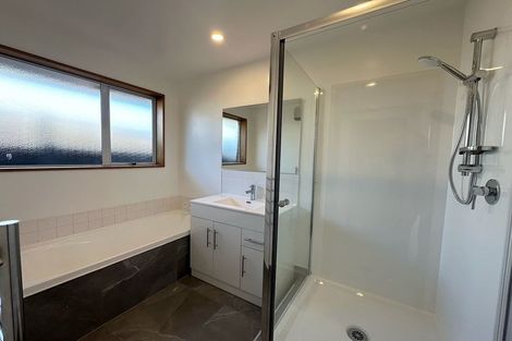 Photo of property in 1/5 Tuscany Place, Beckenham, Christchurch, 8023