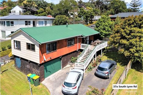 Photo of property in 37 South Lynn Road, Titirangi, Auckland, 0604