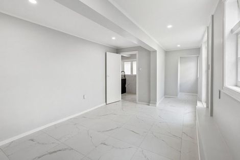 Photo of property in 94 Calliope Road, Stanley Point, Auckland, 0624