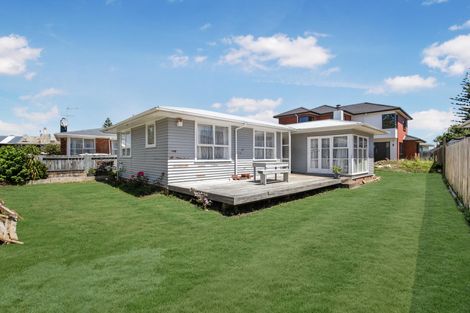 Photo of property in 174 Buckland Road, Mangere East, Auckland, 2024