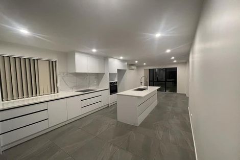 Photo of property in 74c Miller Road, Mangere Bridge, Auckland, 2022