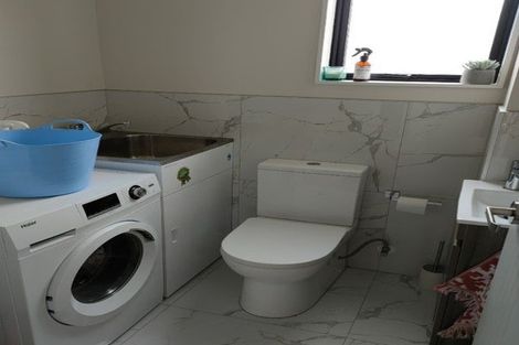 Photo of property in 24 Minhas Road, Papakura, 2110