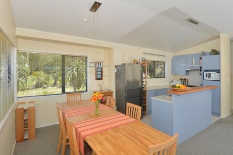 Photo of property in 17 Manawa Drive, Ngunguru, Whangarei, 0173