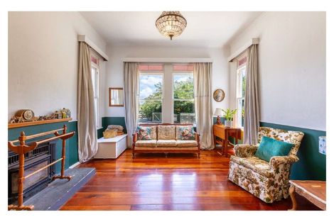 Photo of property in 54 Alfredton Road, Eketahuna, 4900
