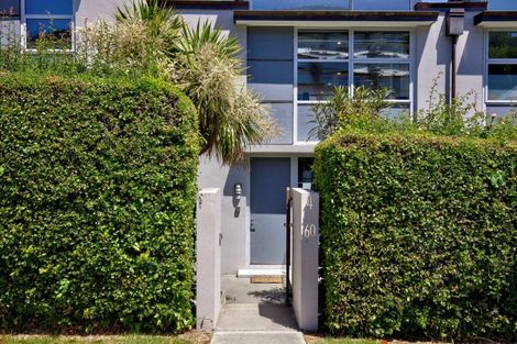 Photo of property in The Beeches Apartments, 4/60 Hallenstein Street, Queenstown, 9300