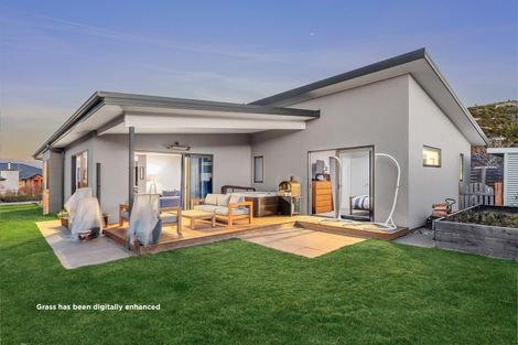 Photo of property in 7 Tahi Street, Albert Town, Wanaka, 9305