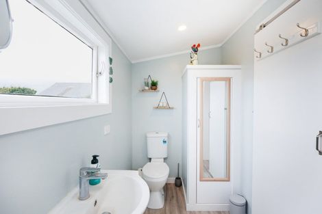 Photo of property in 7 Chaffey Street, Foxton Beach, Foxton, 4815