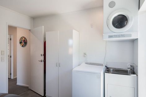Photo of property in 12a Sussex Street, Levin, 5510