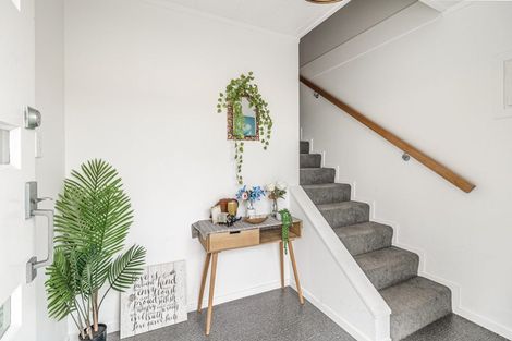 Photo of property in 67a Crawford Avenue, Mangere Bridge, Auckland, 2022