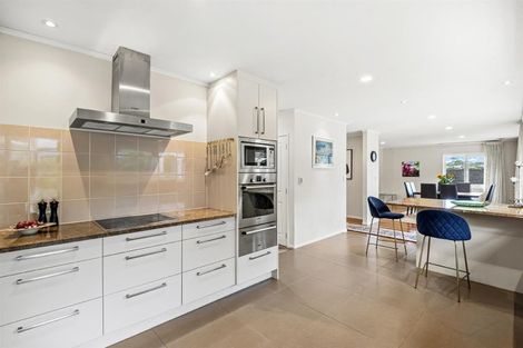 Photo of property in 42 Hart Road, Hauraki, Auckland, 0622
