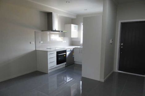 Photo of property in 2u3 Rosalind Street, Deanwell, Hamilton, 3206