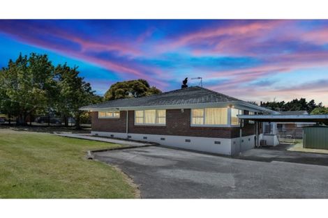 Photo of property in 1 Tanners Road, Mangere Bridge, Auckland, 2022