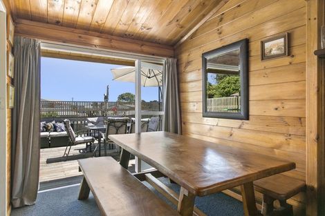Photo of property in 33 Sunset Street, Hilltop, Taupo, 3330