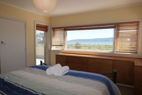 Photo of property in 77 Manly Street, Paraparaumu Beach, Paraparaumu, 5032