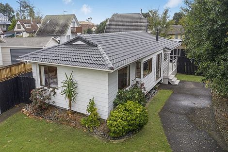 Photo of property in 107 Wattle Farm Road, Wattle Downs, Auckland, 2103