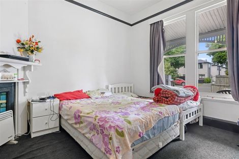 Photo of property in 7 Defoe Place, Waltham, Christchurch, 8023