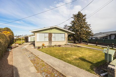 Photo of property in 18 Burn Street, Holmes Hill, Oamaru, 9401