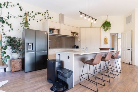 Photo of property in 196 Tutere Street, Waikanae Beach, Waikanae, 5036