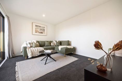 Photo of property in 13 Falconer Rise, Jacks Point, Queenstown, 9371