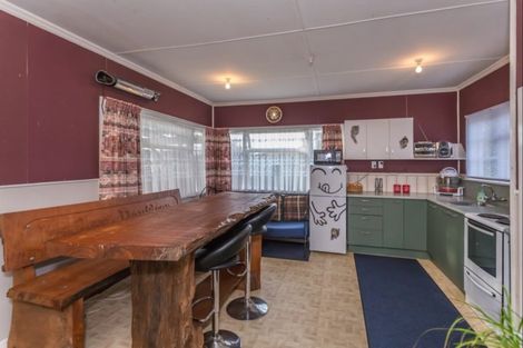 Photo of property in 30 Hannan Street, Levin, 5510