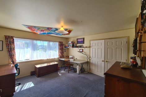 Photo of property in 260a Edward Street, Coromandel, 3506