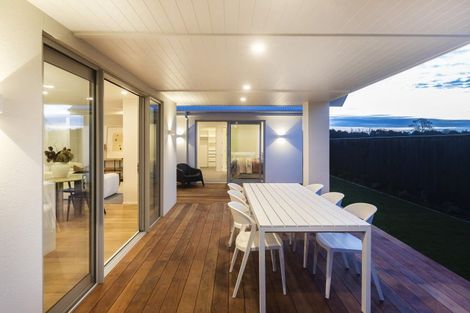 Photo of property in 13 Meadow Stream Drive, Casebrook, Christchurch, 8051