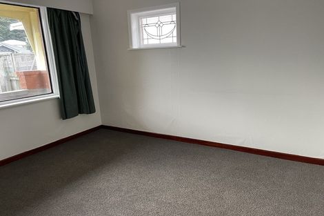 Photo of property in 82 Kauri Street, Miramar, Wellington, 6022