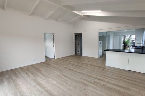 Photo of property in 180 Old Wairoa Road, Papakura, 2110