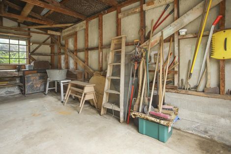 Photo of property in 102 Mountain Road, Mangere Bridge, Auckland, 2022