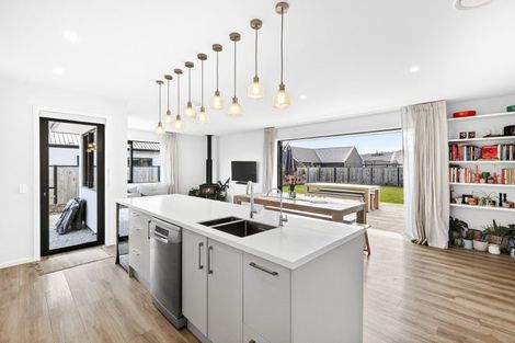 Photo of property in 46 Pounamu Avenue, Albert Town, Wanaka, 9305