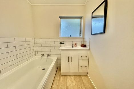 Photo of property in 9 Inman Avenue, Tokoroa, 3420