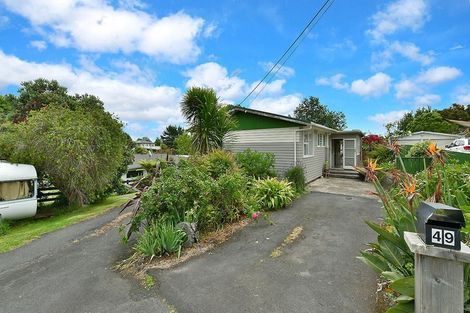Photo of property in 49 Makiri Street, Helensville, 0800