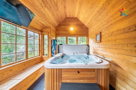 Photo of property in 7 Hinau Street, Woburn, Lower Hutt, 5010