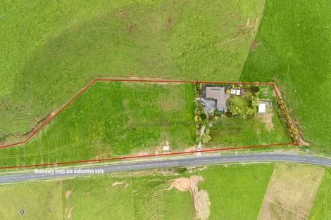 Photo of property in 863 Tarata Road, Kaimata, Inglewood, 4387